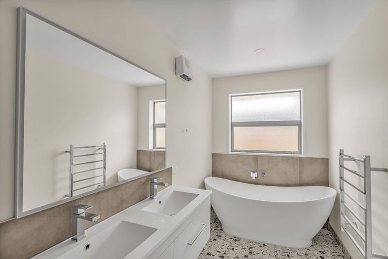 Photo of property in 56 Ashbury Drive, Tinwald, Ashburton, 7700