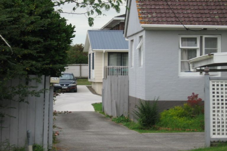 Photo of property in 42a Rimu Street, New Lynn, Auckland, 0600