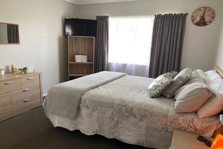 Photo of property in 52a Waterhouse Street, Taradale, Napier, 4112