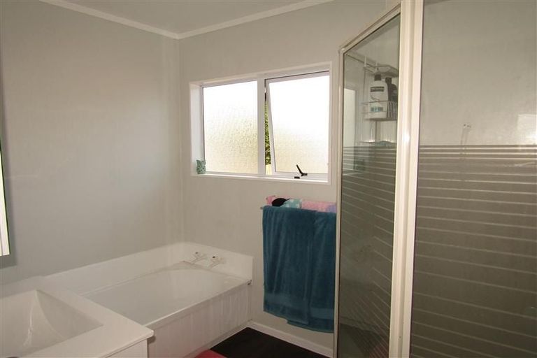 Photo of property in 11f1- Totara Street, Trentham, Upper Hutt, 5018