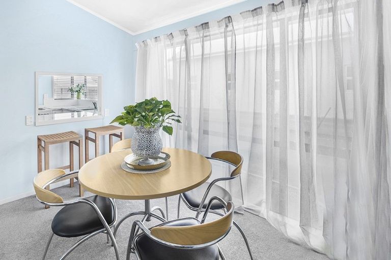 Photo of property in 44b Queen Street, Cambridge, 3434