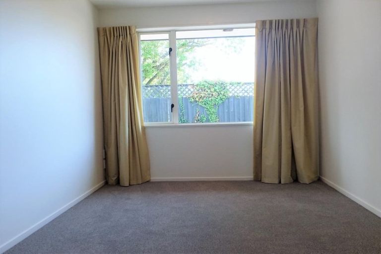 Photo of property in 90d Peverel Street, Riccarton, Christchurch, 8041