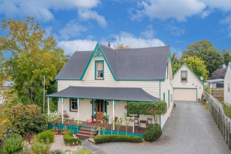 Photo of property in 3 Saint Marys Road, Waipukurau, 4200