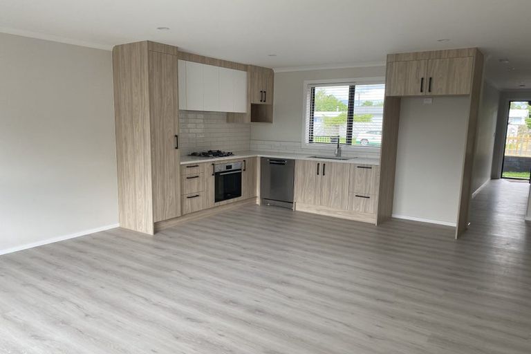 Photo of property in 92u2 Grandview Road, Hamilton, 3200