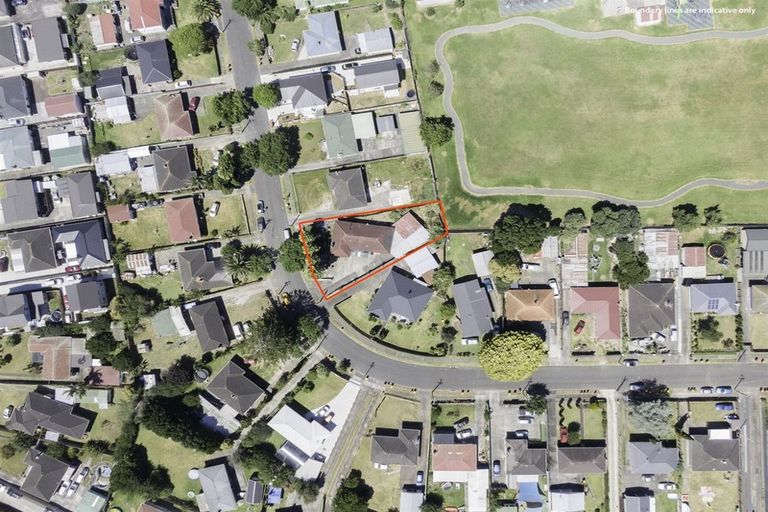 Photo of property in 16 Kairanga Street, Mangere East, Auckland, 2024
