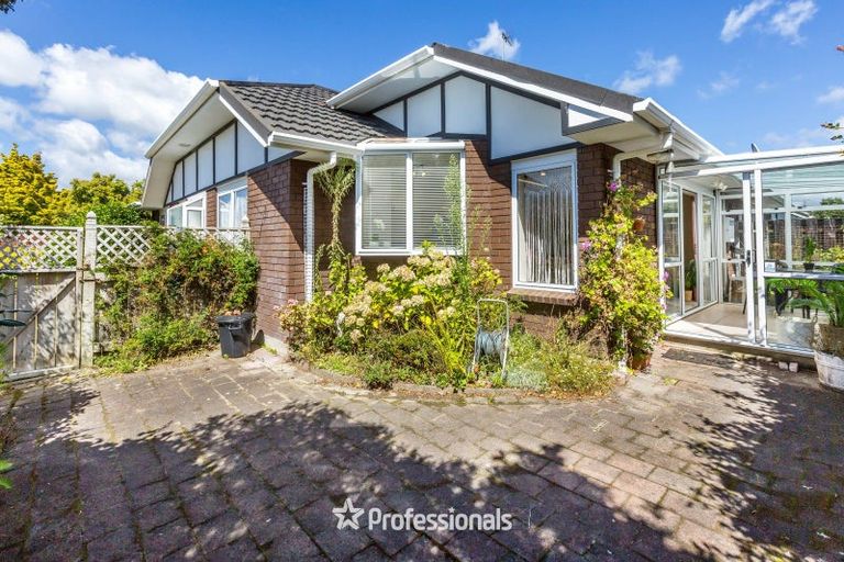 Photo of property in 4f1- Comeskey Grove, Elderslea, Upper Hutt, 5018