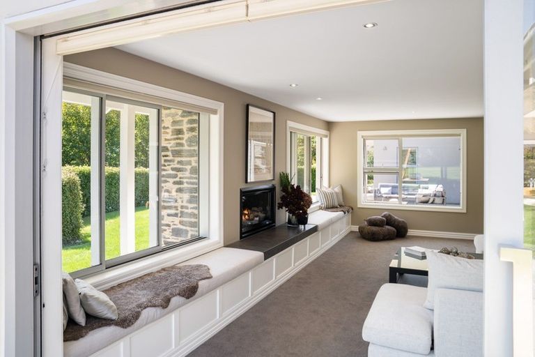 Photo of property in 9 Hollyhock Lane, Wanaka, 9305