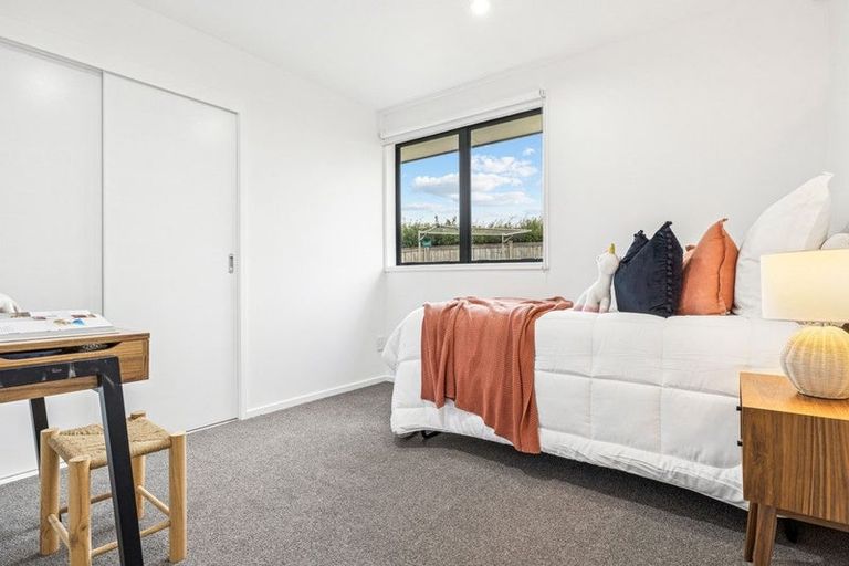 Photo of property in 65b Puriri Road, Pukekohe, 2120