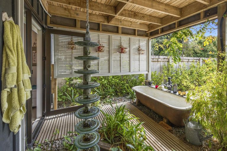 Photo of property in 13a Simpson Road, Papamoa Beach, Papamoa, 3118