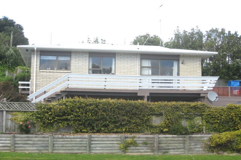 Photo of property in 37 Herekawe Drive, Spotswood, New Plymouth, 4310