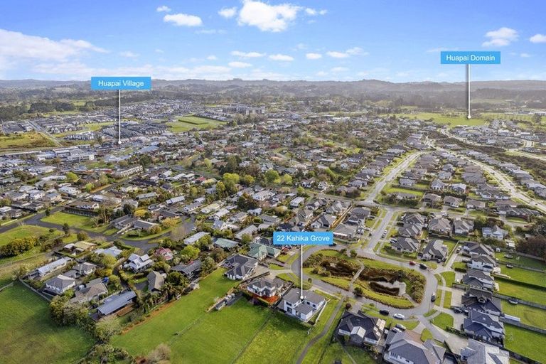 Photo of property in 22 Kahika Grove, Huapai, Kumeu, 0810