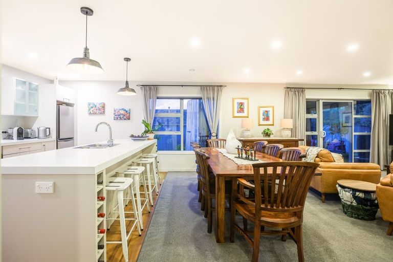 Photo of property in 130 Navigation Drive, Whitby, Porirua, 5024