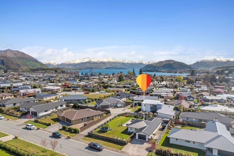 Photo of property in 40 West Meadows Drive, Wanaka, 9305