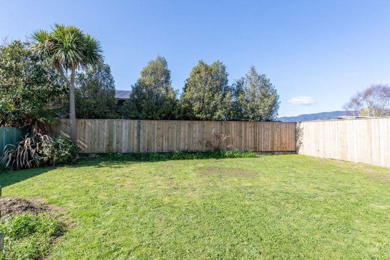 Photo of property in 16 Moonshine Road, Trentham, Upper Hutt, 5018