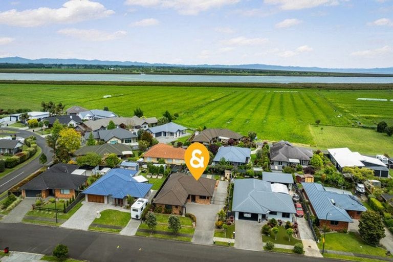 Photo of property in 10 Merrimana Drive, Thames, 3500