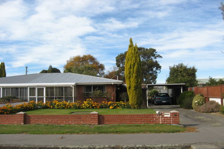 Photo of property in 9 Bucknell Street, Sockburn, Christchurch, 8042