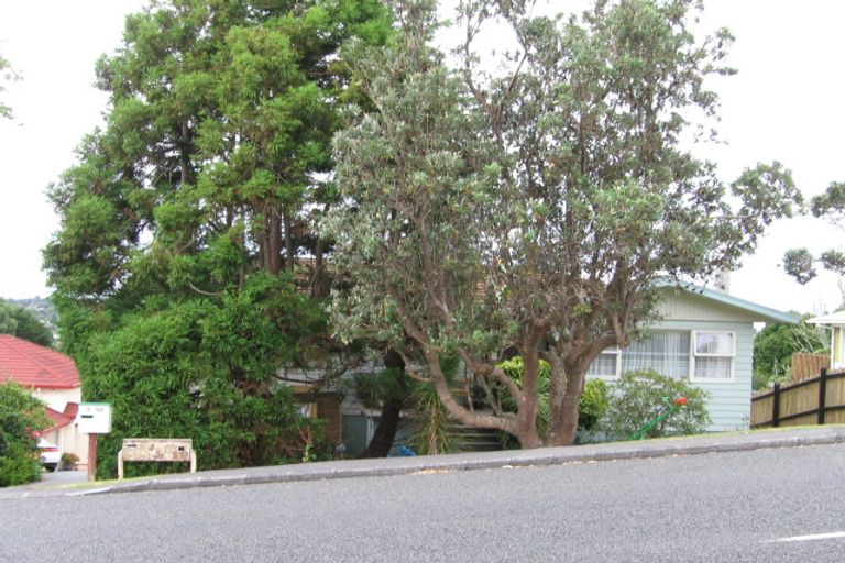 Photo of property in 1/45 Seaview Road, Glenfield, Auckland, 0629