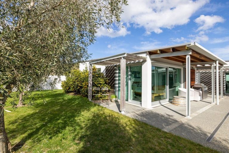Photo of property in 752 Ponatahi Road, Martinborough, Carterton, 5792