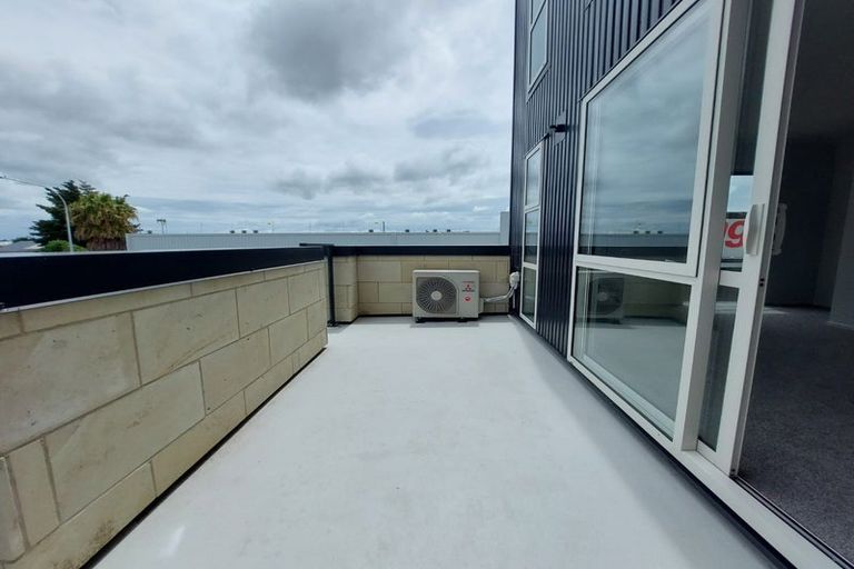 Photo of property in 116/124u Commerce Street, Frankton, Hamilton, 3204