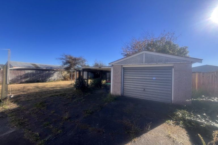 Photo of property in 21 Sandown Crescent, Aranui, Christchurch, 8061