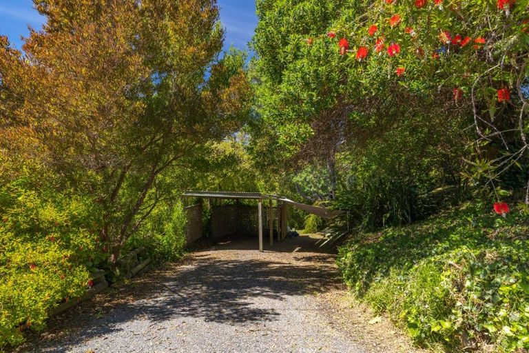 Photo of property in 23 Ranui Crescent, Diamond Harbour,  8971