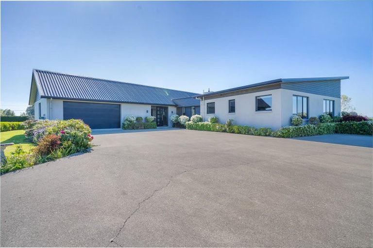 Photo of property in 48a Egerton Road, Winton, 9781