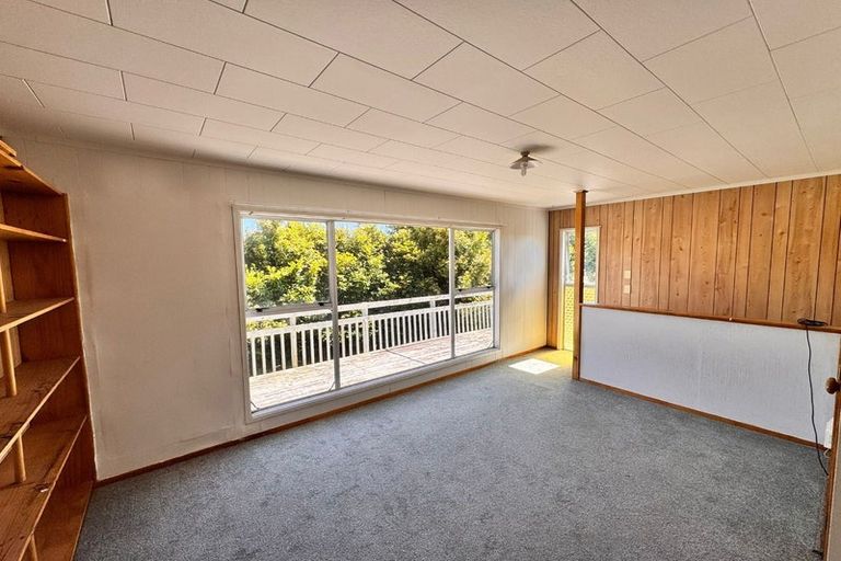 Photo of property in 279 Pakuranga Road, Pakuranga Heights, Auckland, 2010