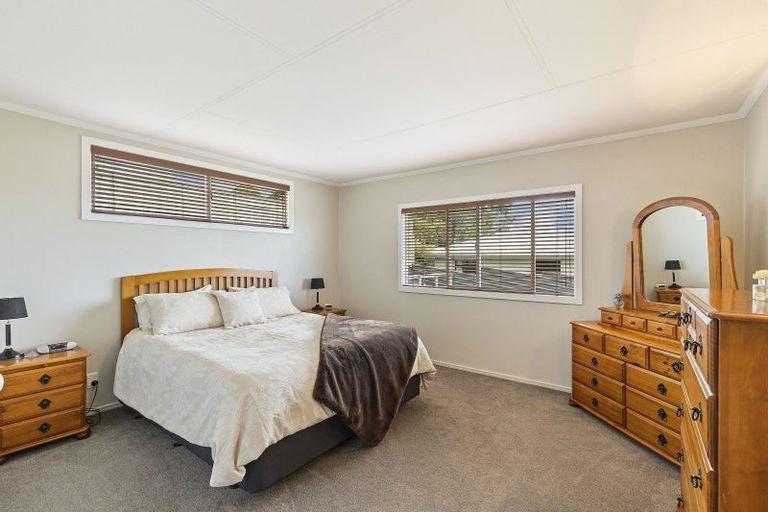 Photo of property in 70 Bayly Road, Blagdon, New Plymouth, 4310