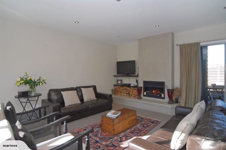 Photo of property in 103 Kent Terrace, Taradale, Napier, 4112