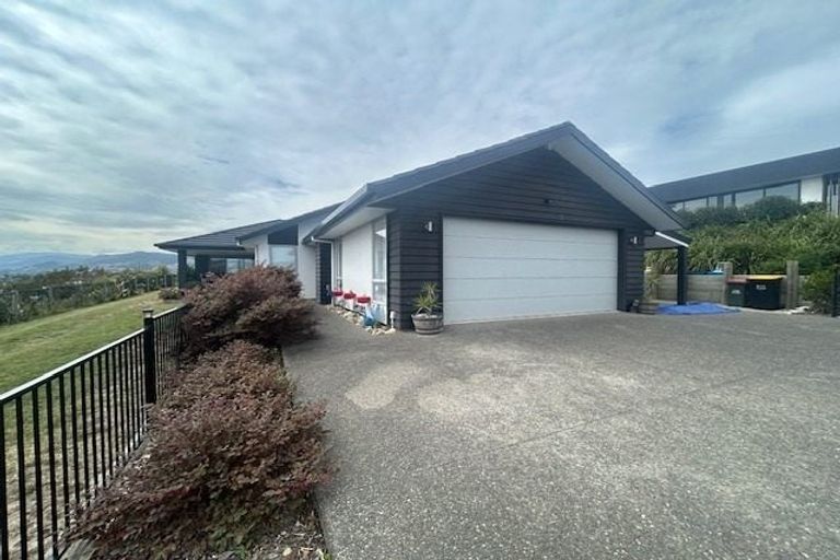 Photo of property in 15 Katania Heights, Brightwater, 7022