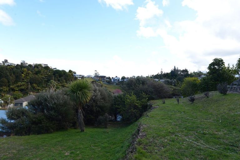 Photo of property in 16 The Fairway, Whakatane, 3120