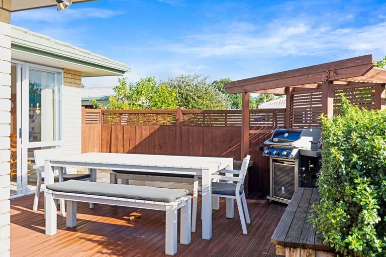 Photo of property in 19 Pirika Place, Papamoa Beach, Papamoa, 3118