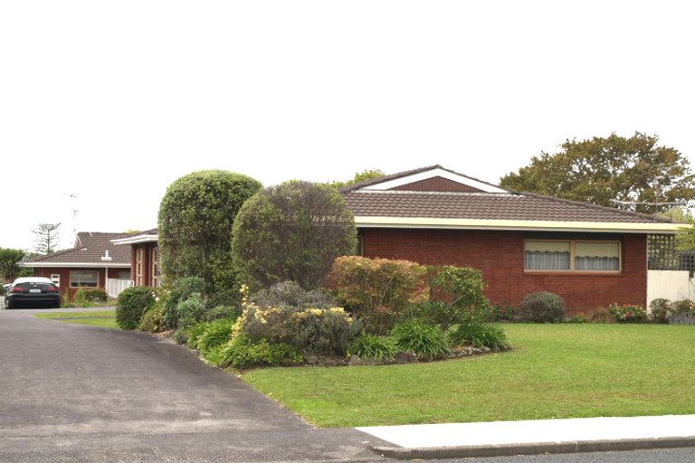 Photo of property in 1/131 Union Road, Howick, Auckland, 2014