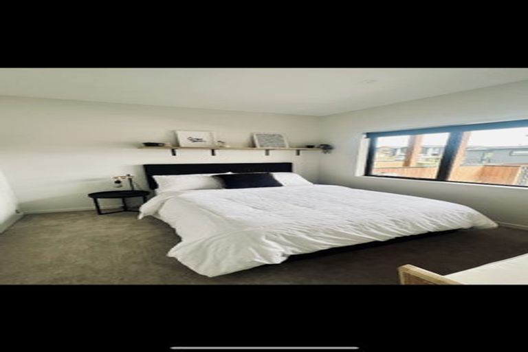 Photo of property in 6 Parenga Lane, Kumeu, 0810