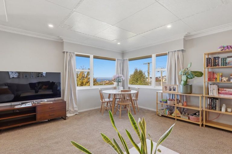 Photo of property in 28 Durham Street, Mornington, Dunedin, 9011