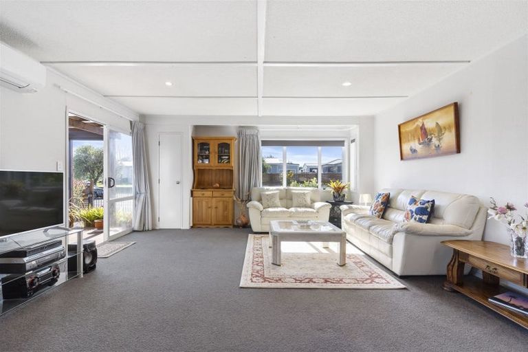 Photo of property in 126a Mayfair Avenue, Whangamata, 3620