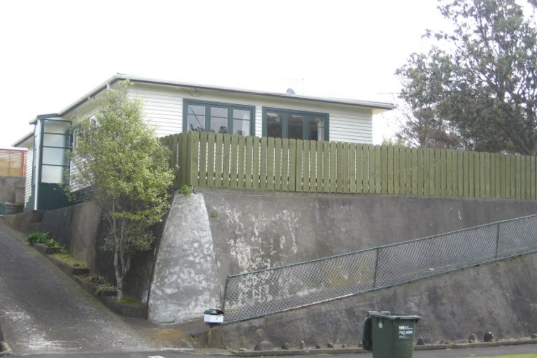 Photo of property in 4 Pembroke Street, Westown, New Plymouth, 4310