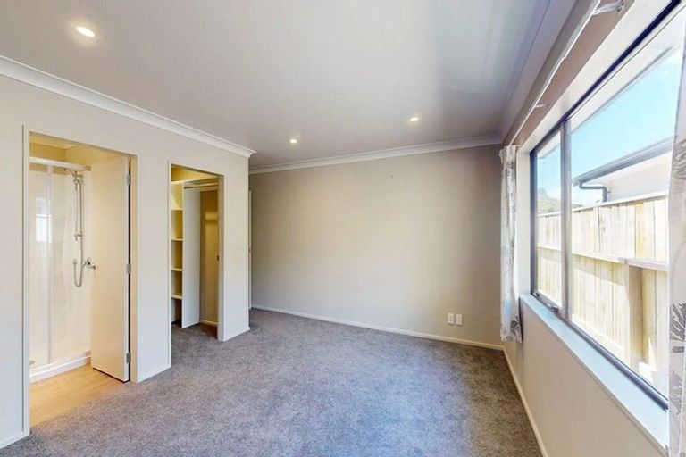Photo of property in 27 Moonsail Drive, Whitby, Porirua, 5024