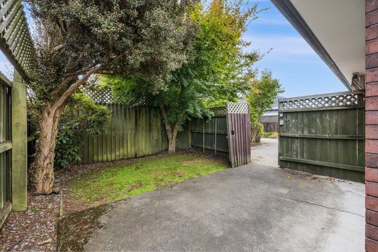 Photo of property in 109 Harewood Road, Papanui, Christchurch, 8053