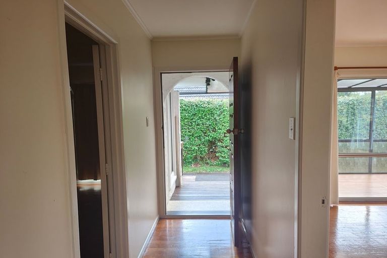 Photo of property in 38 Durham Street, Te Atatu Peninsula, Auckland, 0610