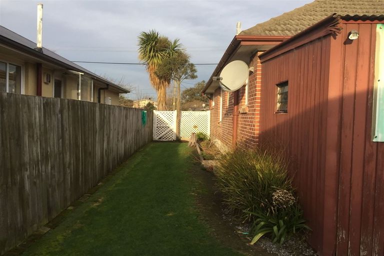 Photo of property in 188 Springs Road, Hornby, Christchurch, 8042
