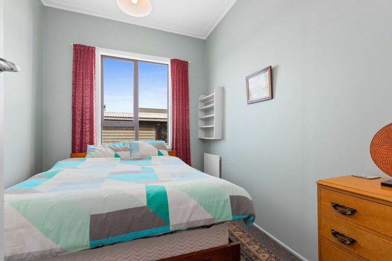 Photo of property in 7 Rathbone Street, Waipawa, 4210