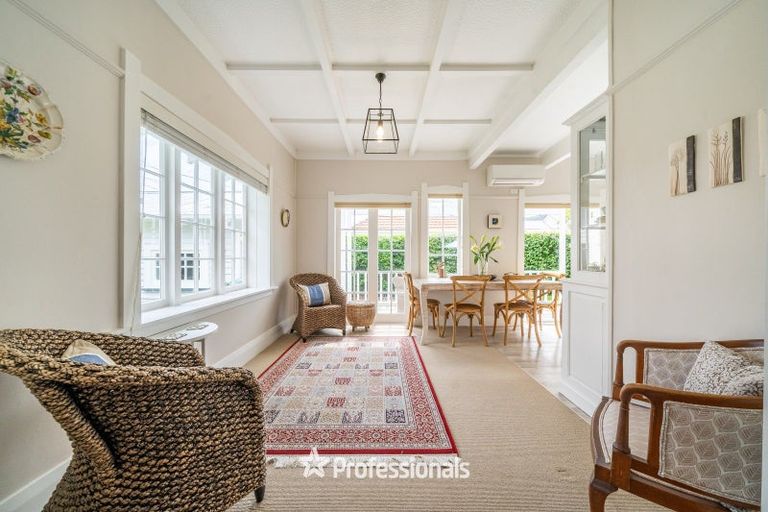 Photo of property in 2 Ropata Crescent, Boulcott, Lower Hutt, 5010