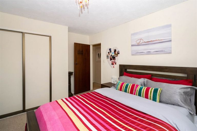 Photo of property in 2/14 Carvell Street, Blenheim, 7201