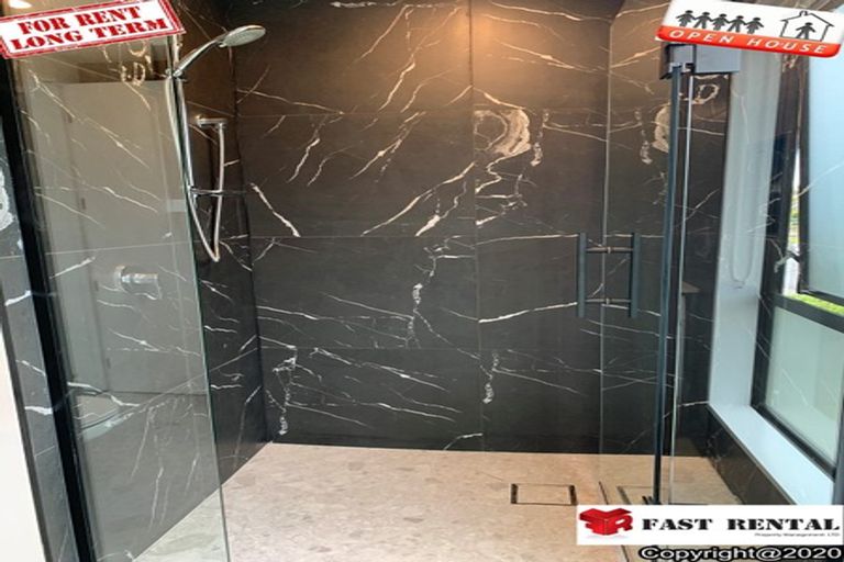 Photo of property in 112 Tamahere Drive, Glenfield, Auckland, 0629