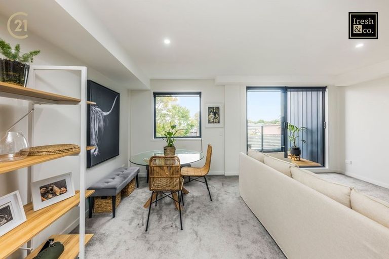Photo of property in 202/8 Gray Avenue, Mangere East, Auckland, 2024