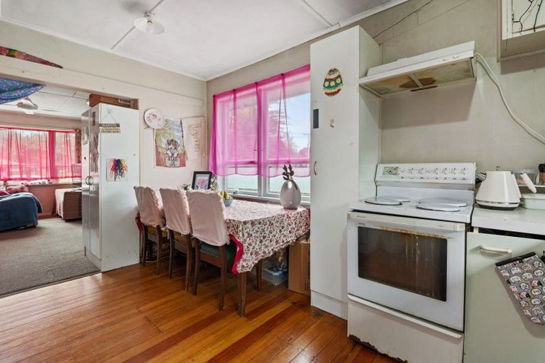 Photo of property in 20 Bell Road, Western Heights, Rotorua, 3015