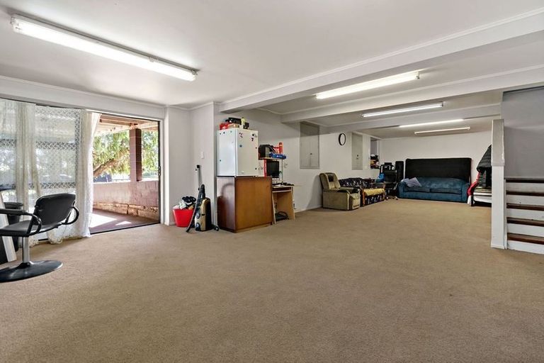 Photo of property in 5 Leeson Place, Mangere, Auckland, 2022