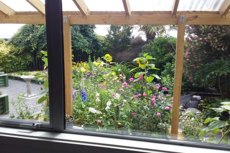 Photo of property in 2 North Street, Greytown, 5712