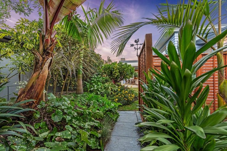 Photo of property in 11 Oceania Sands Way, Papamoa Beach, Papamoa, 3118